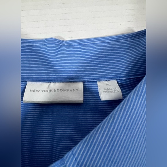 Women’s New York & Co Stretch Periwinkle Blue Button Front - Picture 8 of 11